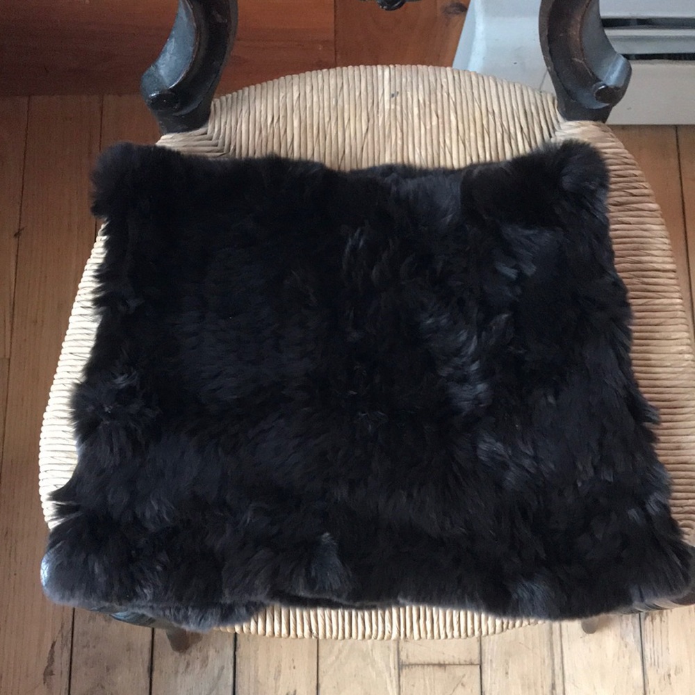 Frr Canada Rabbit Knit Pullover Scarf